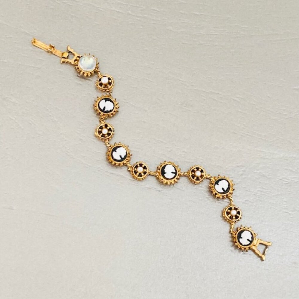 Vintage Black White Cameo Goldtone Victorial Revival Faux Pearl Link Bracelet
